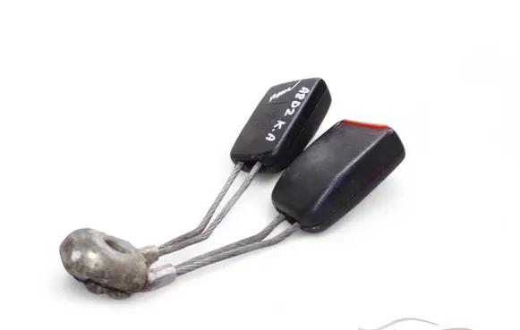 Audi A8 S8 D2 4D Middle seatbelt buckle (rear) 4D0857739F