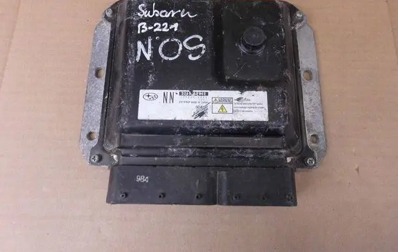 Subaru Legacy Engine control unit/module 22611AP842 2758009844