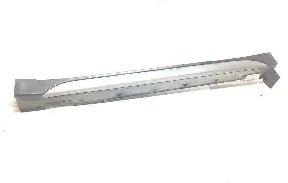 Hyundai Tucson TL Sill 87753D7100 LCSDESLL
