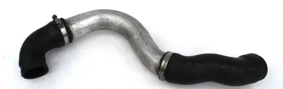 Coolant pipe/hose