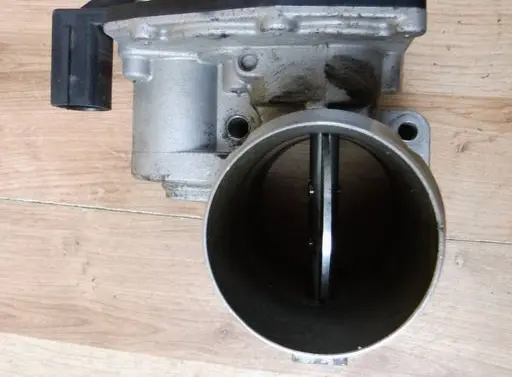 Hyundai Santa Fe Electric throttle body valve 351002F900