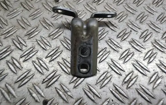 Opel Astra J Front door upper hinge 