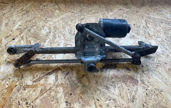 Opel Combo C Front wiper linkage and motor