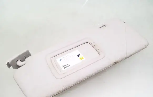 Renault Megane III Sun visor