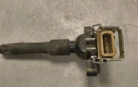 BMW X5 E70 High voltage ignition coil 1748017 11860 11150602