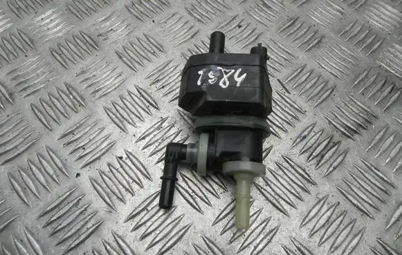 Alfa Romeo Stelvio Turbo solenoid valve 670106836