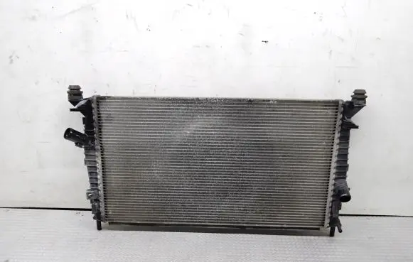 Volvo V50 Coolant radiator 3M5H8005TJ