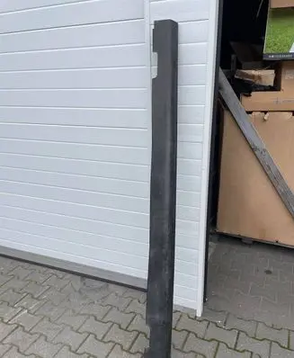 Hyundai i30 Side skirt front trim 