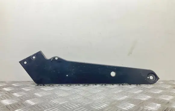 Volkswagen PASSAT B8 Radiator support slam panel bracket 3G0806929