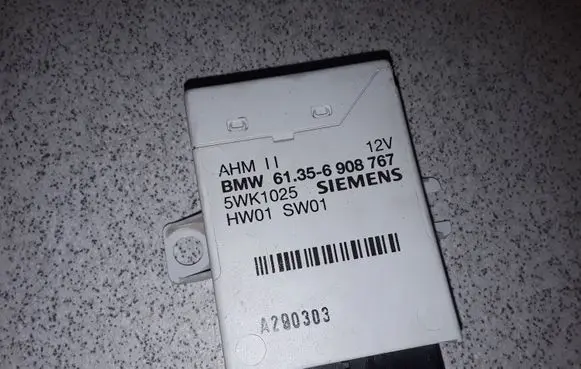 BMW 5 E39 Tow bar trailer control unit/module 61356908767 6908767