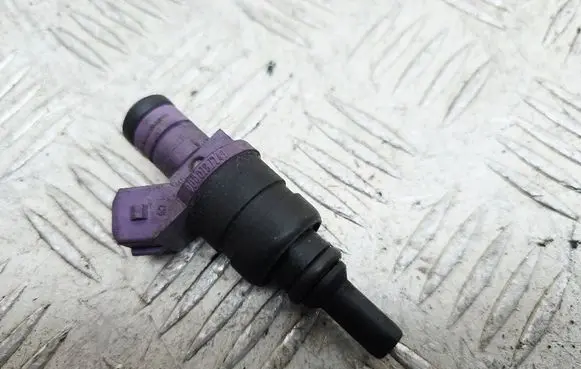 Mercedes-Benz SLK R170 Fuel injector 0000787249