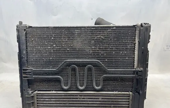 BMW 3 E90 E91 A/C cooling radiator (condenser) 3213311 6930039 7788898