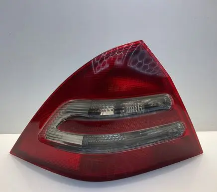 Mercedes-Benz C W203 Rear/tail lights 