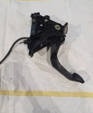 Volkswagen PASSAT B8 Clutch pedal 5Q2721059FQ