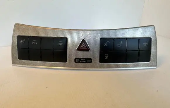 Mercedes-Benz CLK A209 C209 Hazard light switch A2096890031 2038705610