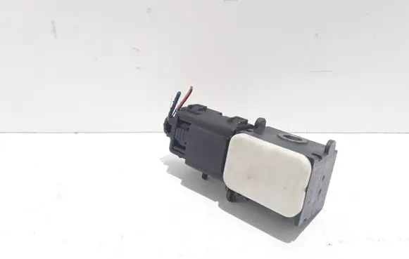 Hyundai Santa Fe Airbag deployment crash/impact sensor 959303L100