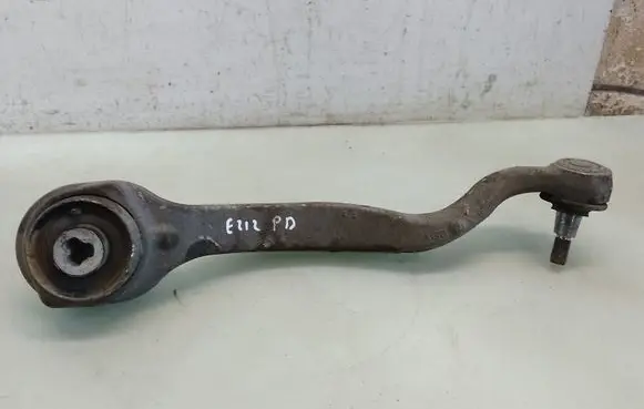 Front lower control arm/wishbone