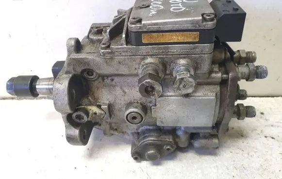 BMW 3 E46 Fuel injection high pressure pump 0470504005