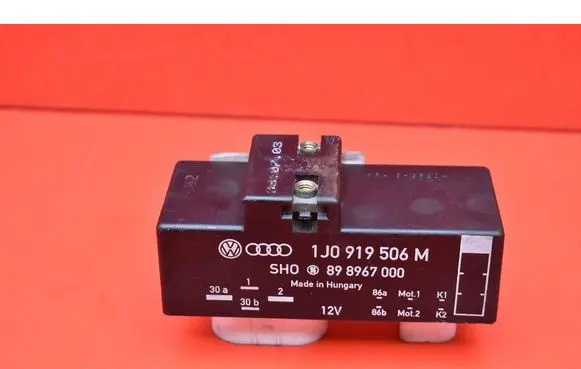 Volkswagen Polo Relay mounting block 1J0919506M