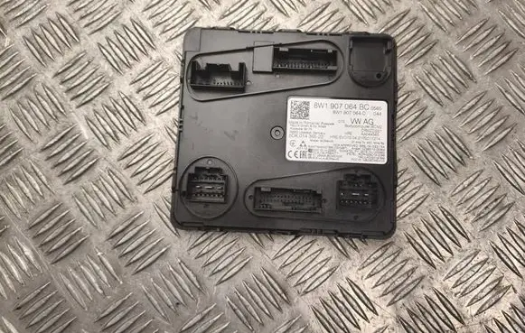 Audi A5 8T 8F Comfort/convenience module 8W1907064BC