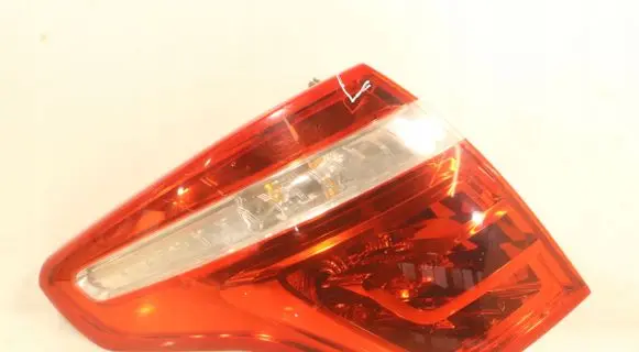 Citroen C4 I Picasso Rear/tail lights E9025566