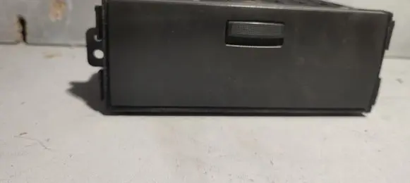 Chevrolet Captiva Glove box
