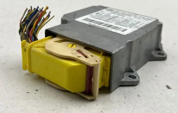Volkswagen Golf V Airbag control unit/module 1K0909605AB 09080521 003B6M04M6A
