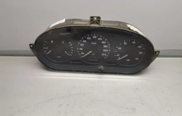 Renault Scenic I Speedometer (instrument cluster) 7700847782