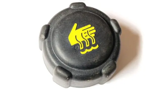 Renault Captur Coolant expansion tank/reservoir cap 