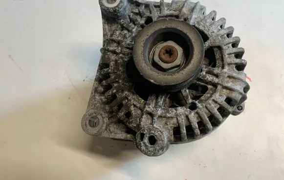 BMW 3 E90 E91 Generator/alternator 7802471 TG15C073 406242322