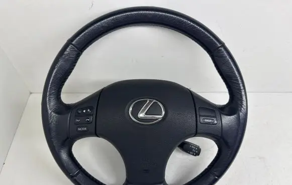 Lexus IS 220D-250-350 Steering wheel