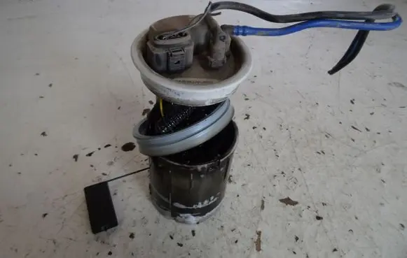 Seat Ibiza III (6L) In-tank fuel pump 6Q0919050A