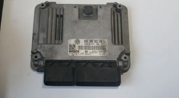 Volkswagen Jetta V Engine control unit/module 03G906021KH 0281013226