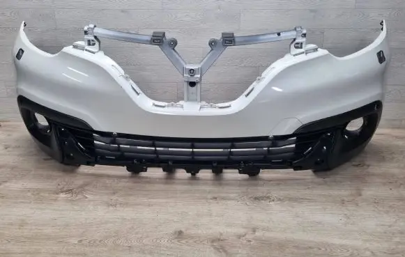 Renault Kadjar Front bumper 620220343R