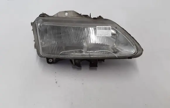 Renault Laguna I Headlight/headlamp 7700820119