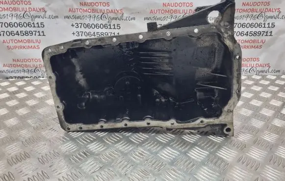 Volkswagen PASSAT B5.5 Oil sump 06B103603AQ