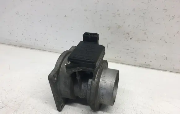 Nissan Primera Mass air flow meter 2268053J00