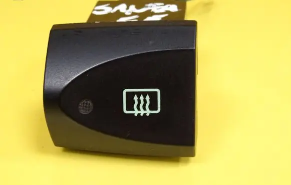 Hyundai Santa Fe Windscreen/window heater switch 864W0171