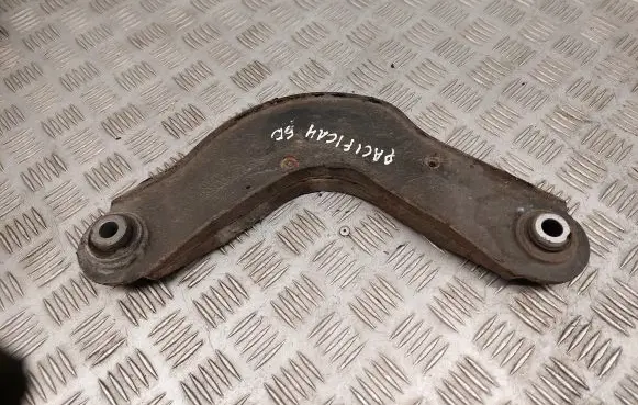 Chrysler Pacifica Rear control arm 68235367A