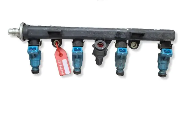 Fiat Punto (188) Fuel injectors set S27649128 0280155816 0280151073