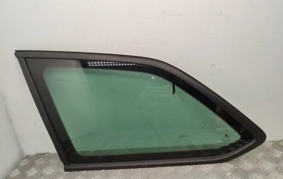 Skoda Octavia Mk3 (5E) Rear side window 5E9845297Q