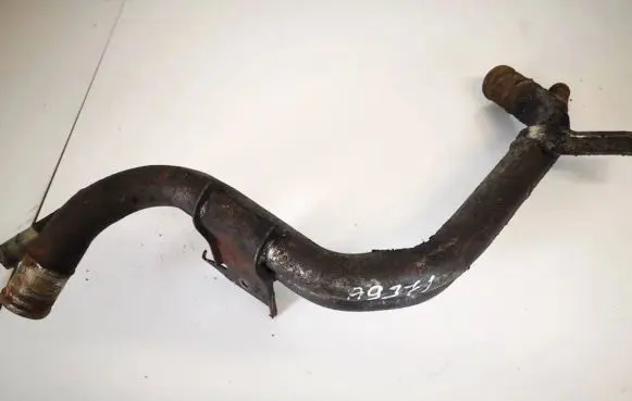 Mazda 3 I Engine coolant pipe/hose