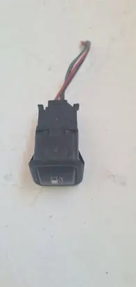 Opel Vectra C Fuel tank opening switch 3B0959833A