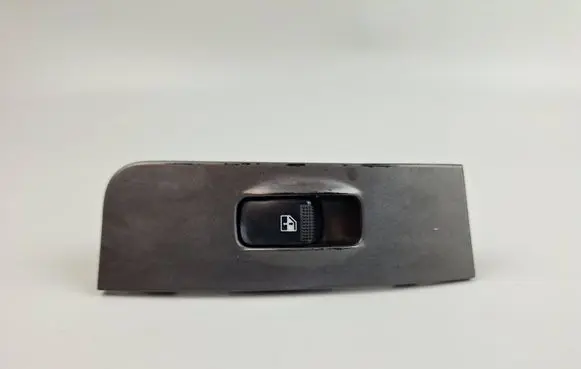Hyundai Matrix Electric window control switch 9358017510