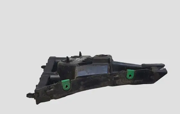 Volvo V60 Front bumper mounting bracket 31323832