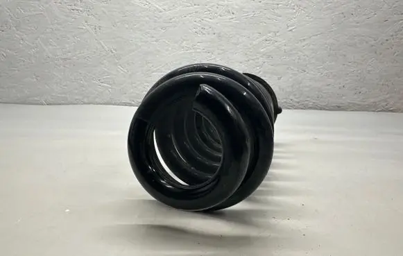Mercedes-Benz C W205 Rear coil spring A2053240184