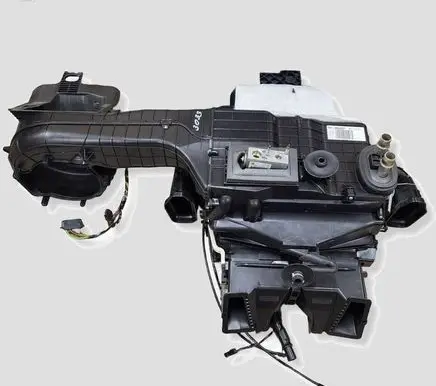 Peugeot 3008 I Interior heater climate box assembly 96844930XT