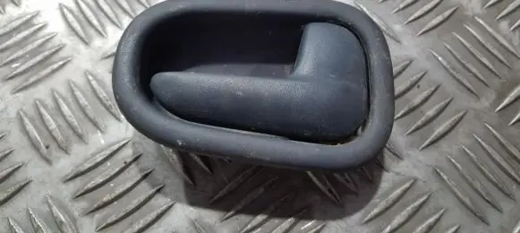 KIA Sportage Rear door interior handle