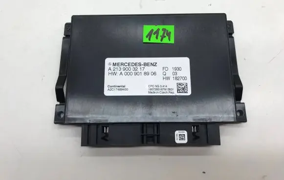 Mercedes-Benz E W213 Gearbox control unit/module A2139003217 A2C17489400 A0009018906