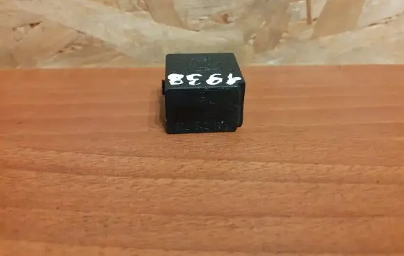 Mercedes-Benz E W211 Other relay 1938 0025421119